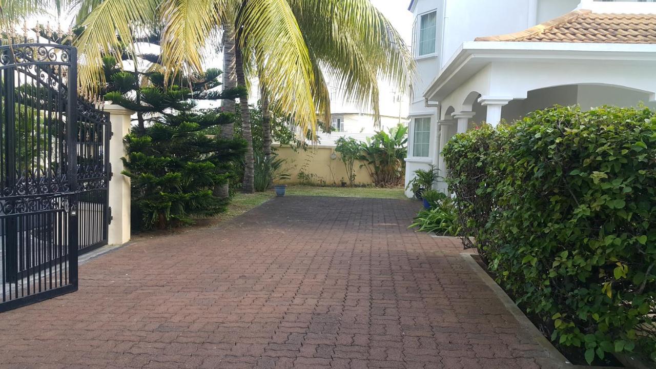 Villa Le Reve D'Or A 150M De La Plage Flic en Flac Luaran gambar